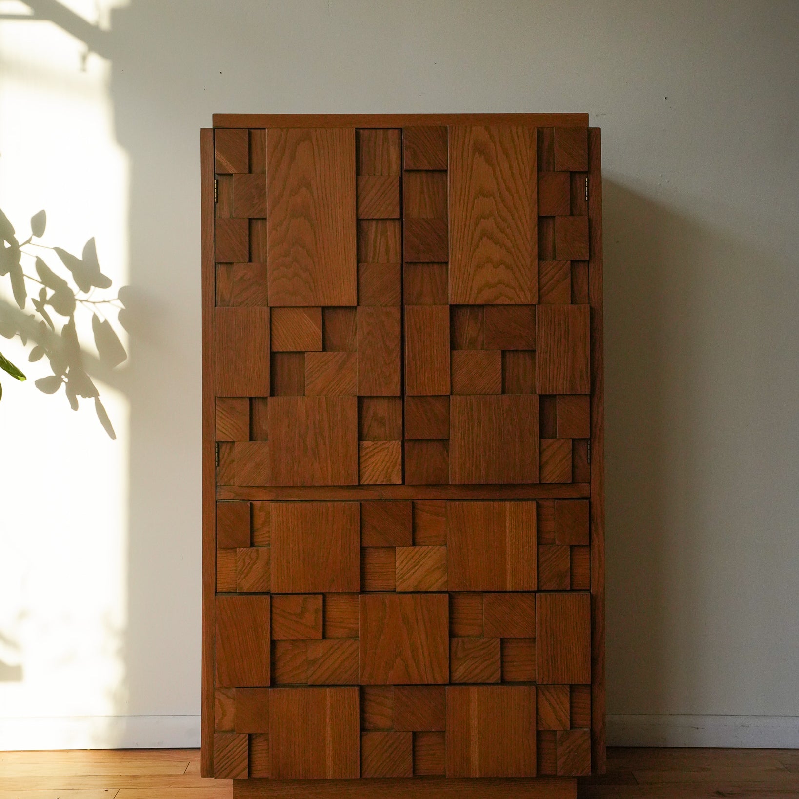 Lane Staccato Gentleman's Chest