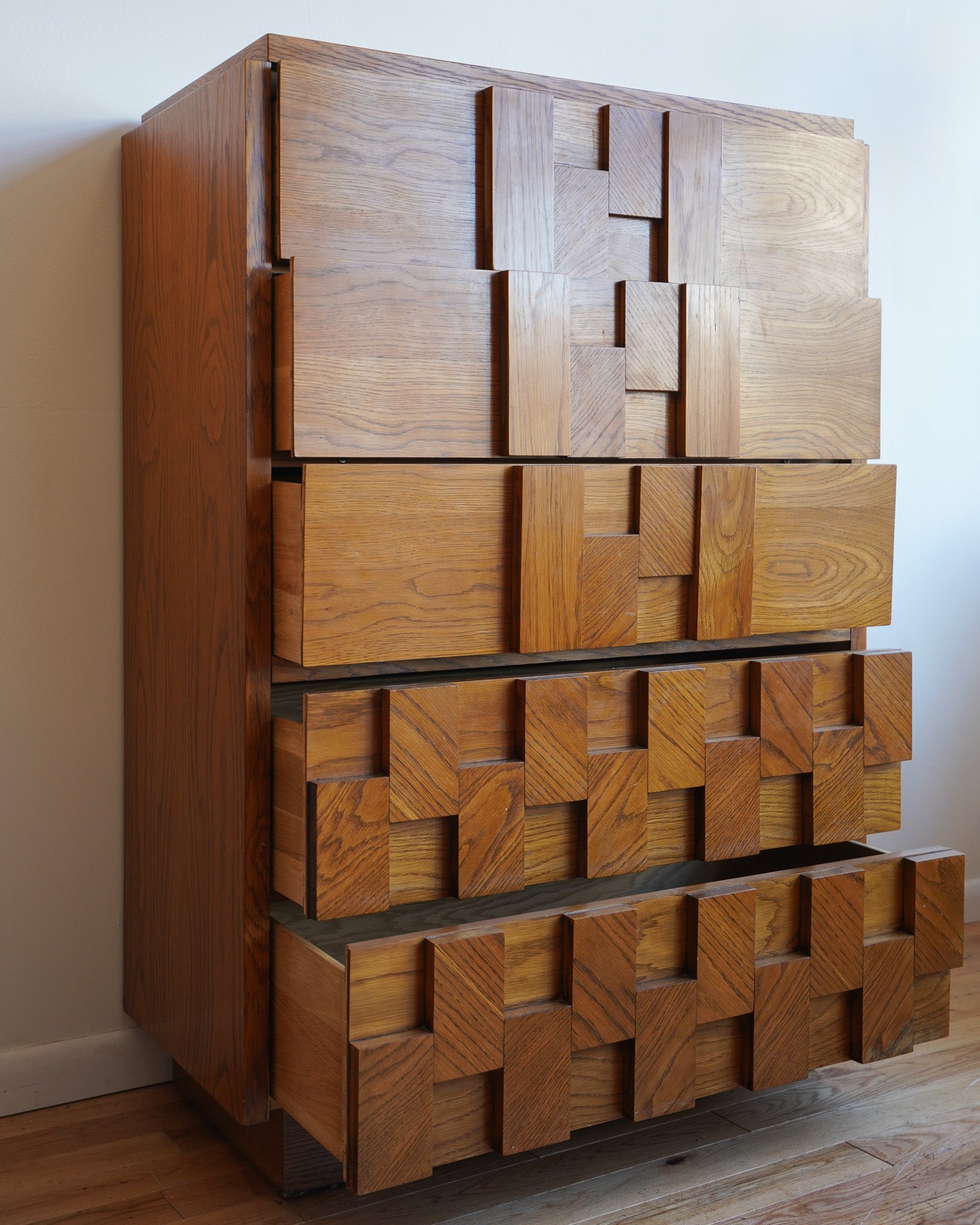 Lane Staccato 5-Drawer Highboy Dresser