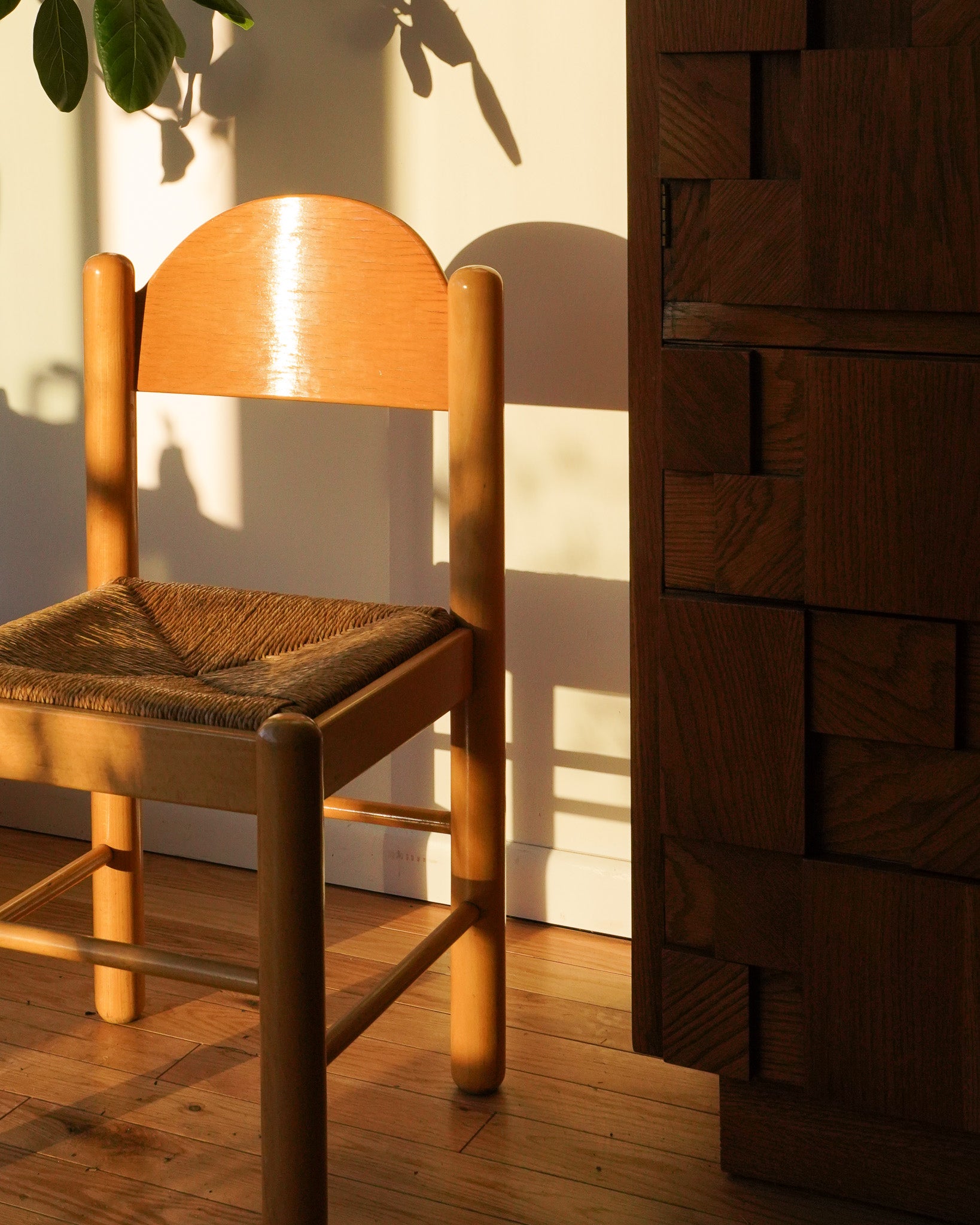 Hank Loewenstein Padova-style style rush dining chairs, made in Italy